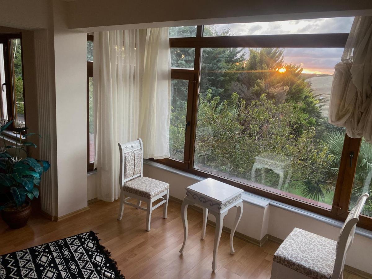 Havalimanina Yakin Orman Icinde Ferah Villa1 Arnavutkoy Esterno foto