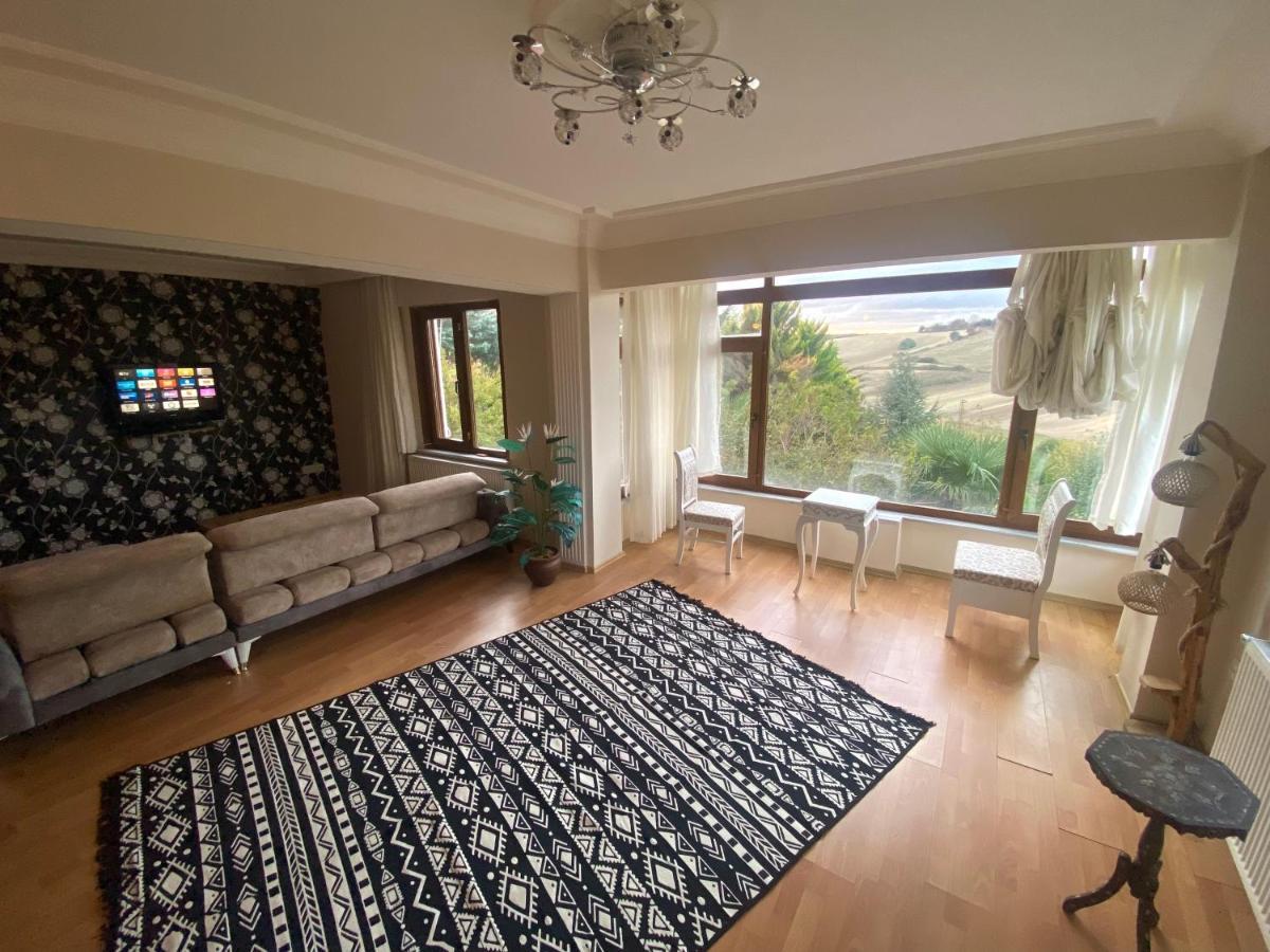 Havalimanina Yakin Orman Icinde Ferah Villa1 Arnavutkoy Esterno foto